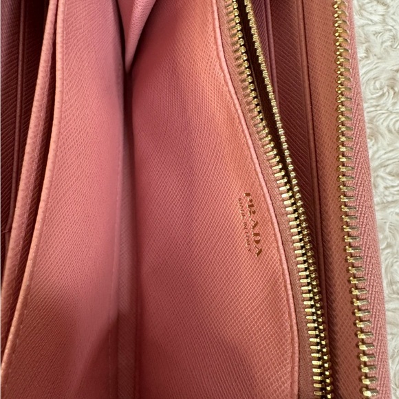 Prada Saffiano Fiocco Bow Wallet - Picture 6 of 14